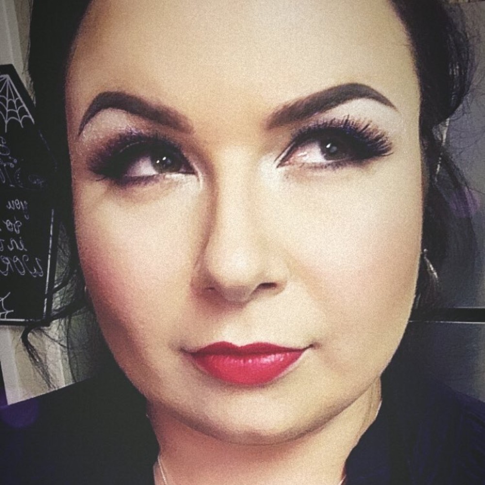 Meet your Posher, Kristina